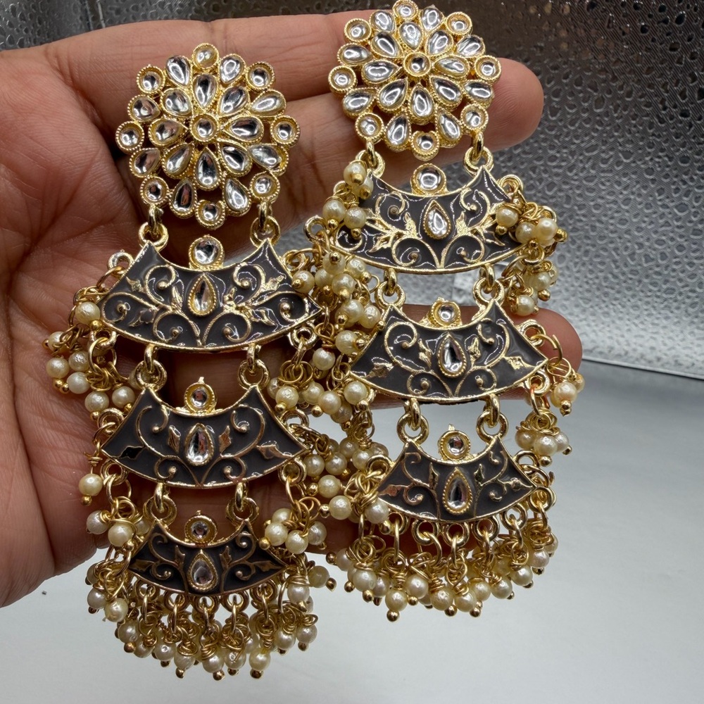 Kundan Gold and Grey Chandelier Earrings